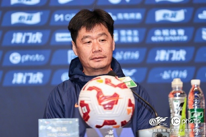 李霄鵬：希望明天比賽能打出一些新的東西，取得一個好的結果
